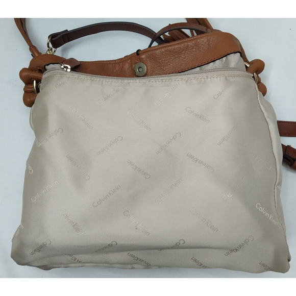 Calvin Klein Brown Tan Leather Zipper Closure Crossbody Shoulder Bag - Picture 14 of 16